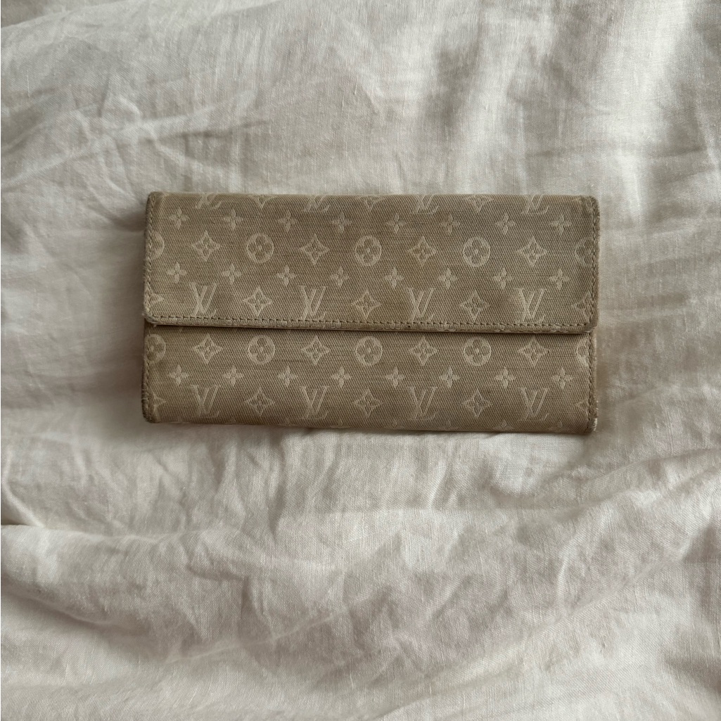 Authentic Louis Vuitton Monogram Mini Lin Portefeuille Sarah Wallet